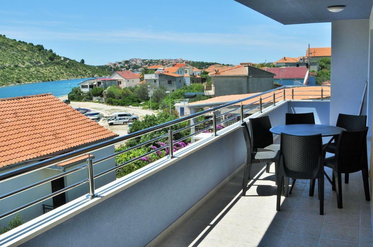 Apartments Zora Rogoznica  Exterior photo