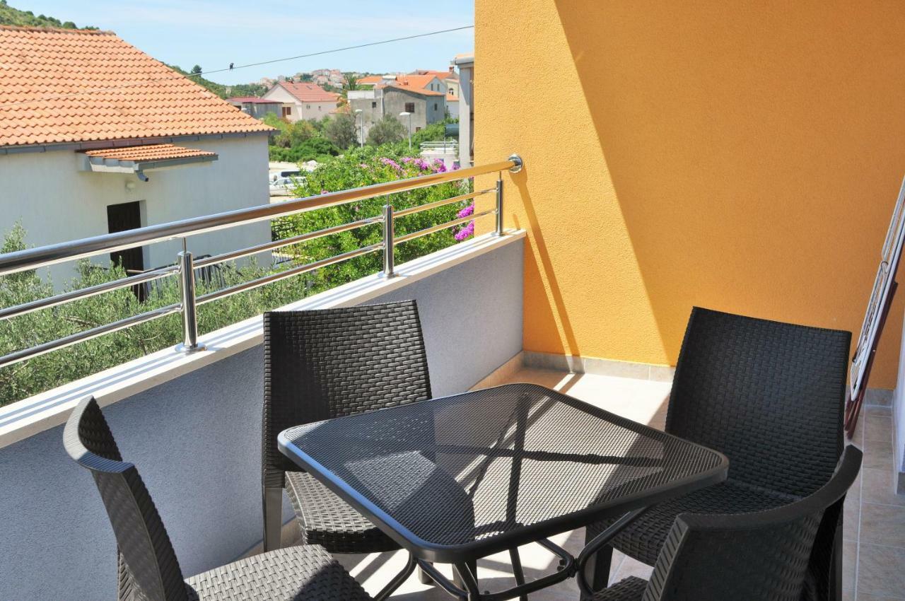 Apartments Zora Rogoznica  Exterior photo
